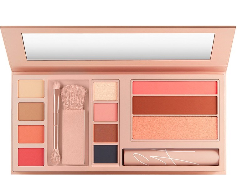 Maybelline Gigi Hadid Jetsetter