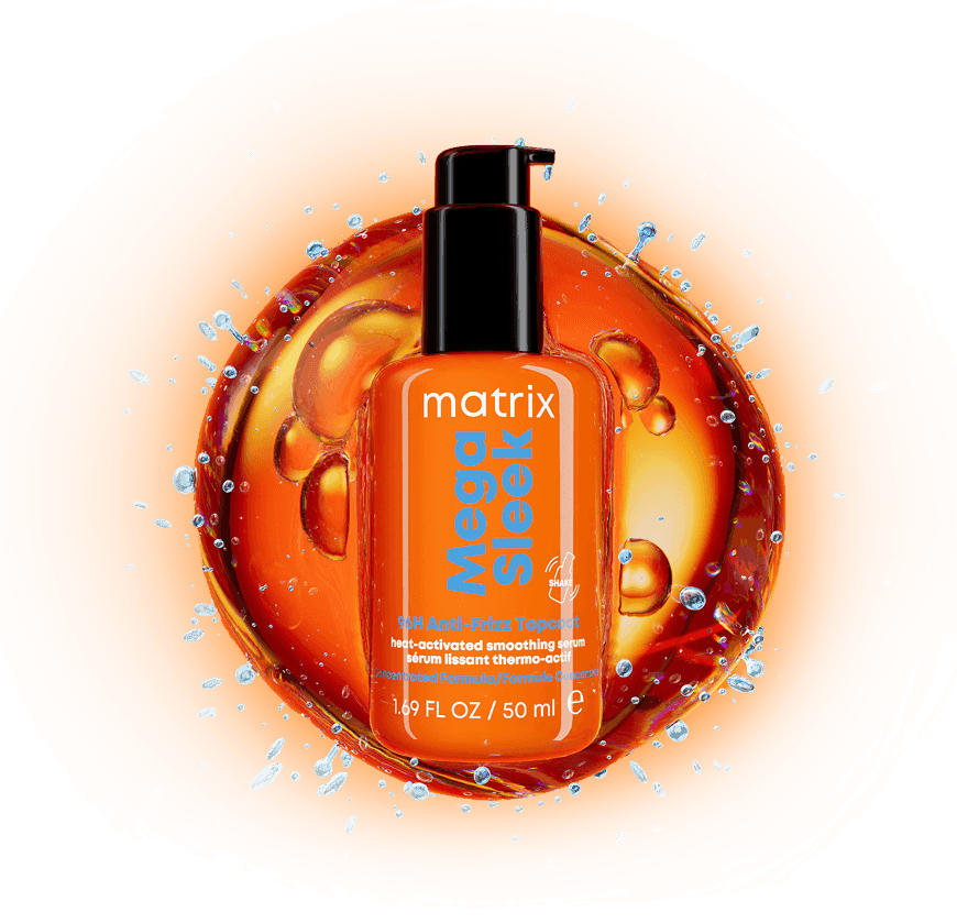 Serum Matrix Mega Sleek na pomarańczowym tle. Formuła 0% wody, aktywowana ciepłem, chroni przed puszeniem do 96 godzin.